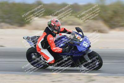 media/Nov-15-2025-Race Pace (Sat) [[8de605a2d8]]/Verified Riders/Turn 8 Inside (935am)/